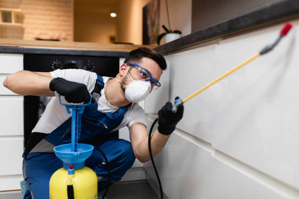 Best Commercial Pest Control Services  in Poolesville, MD